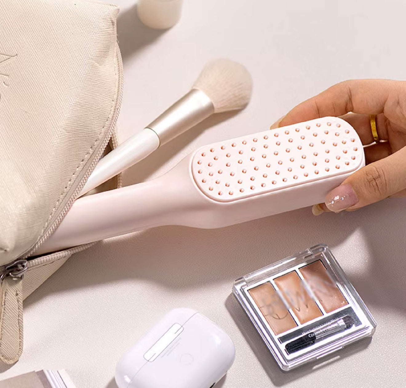 Cepillo Retráctil Autolimpiable